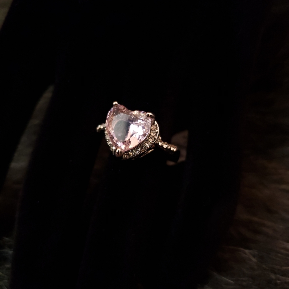 Pink Heart Shaped Diamond Fashion Ring - Picture 6 of 8